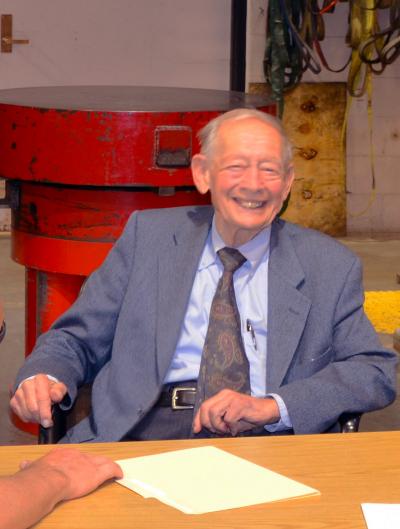 Stanley Weiss visits Talbot Lab in 2017.