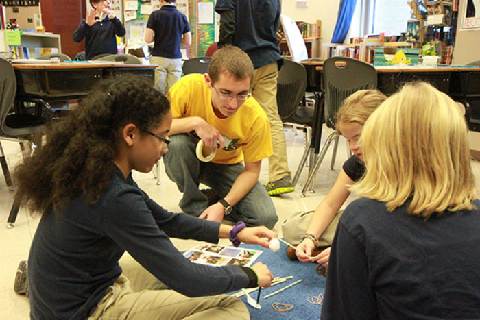 MechSE's Nathan Dostart teaches basic engineering principles.  