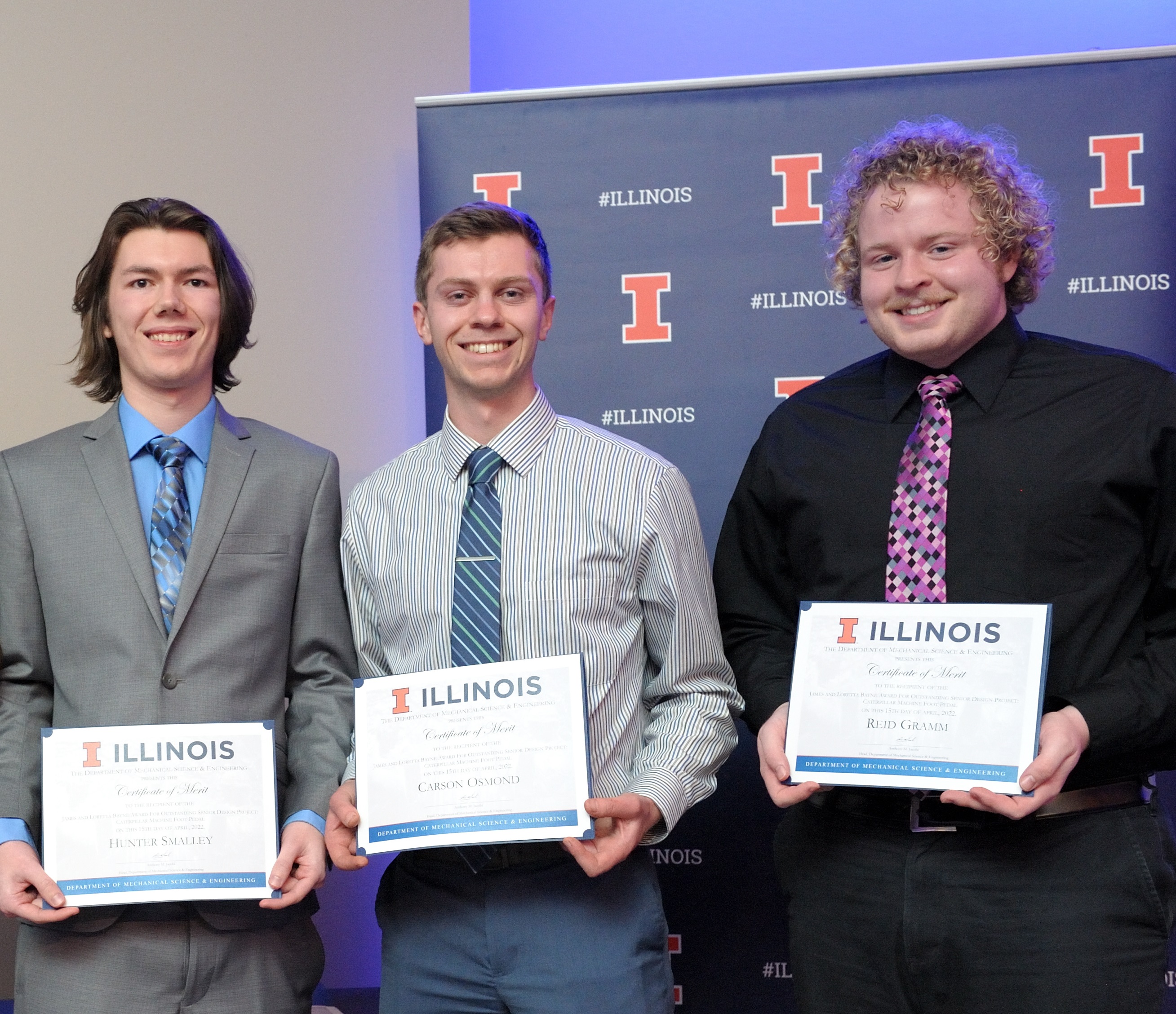 undergrad students win awards