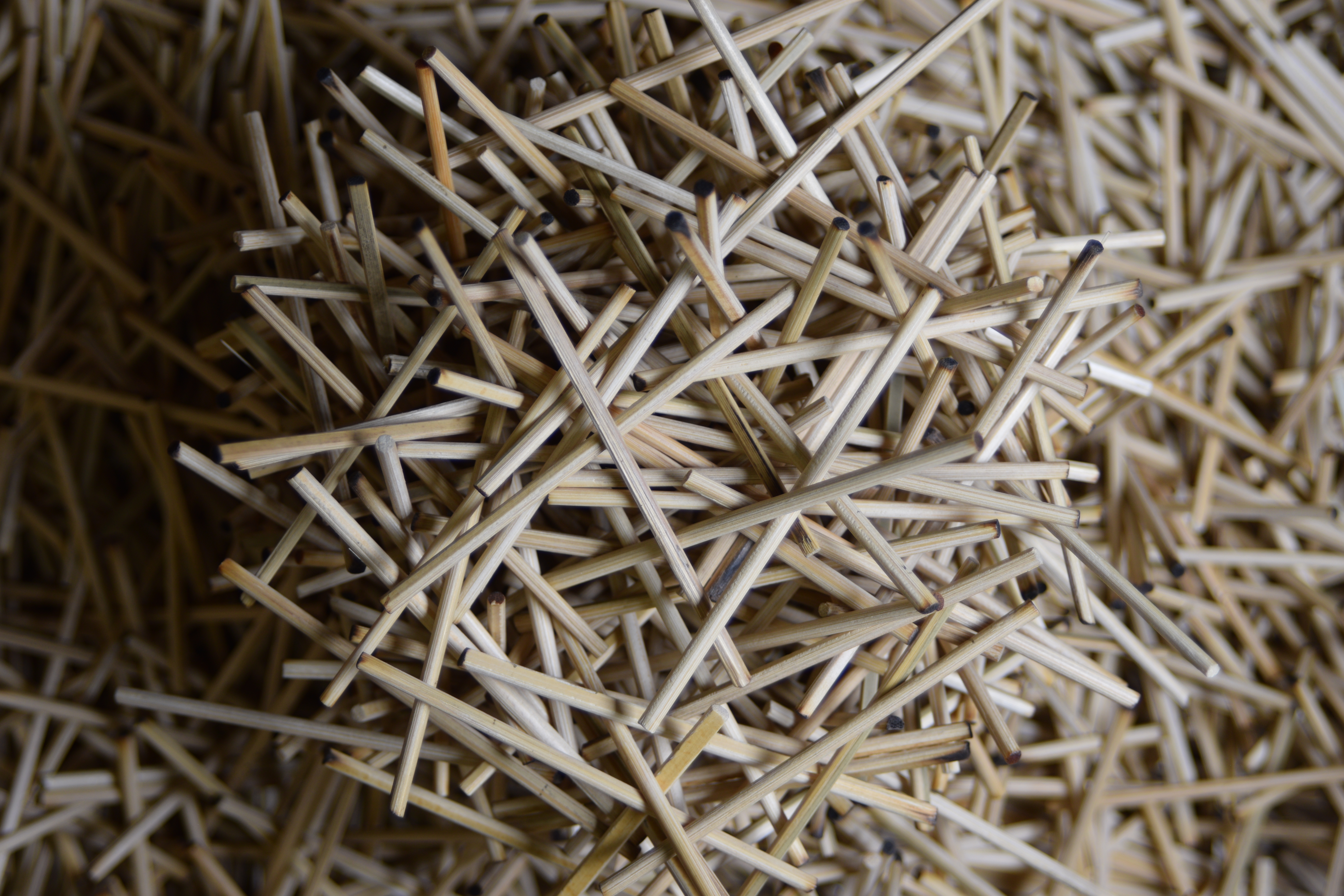 nestlike materials