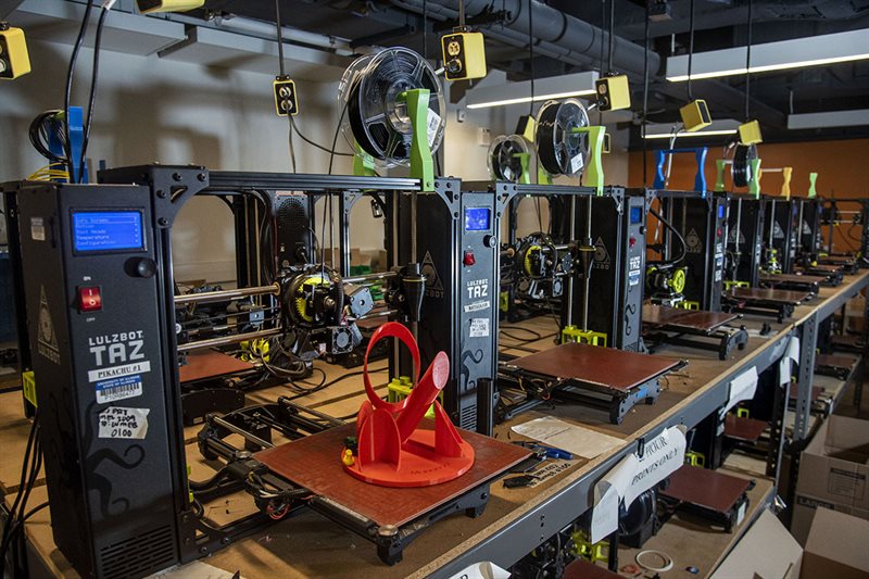 3d printers in the innovation studio