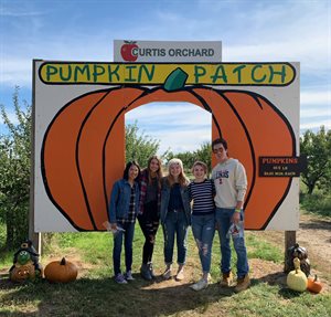 Curtis Orchard Pumpkin Patch - group of students